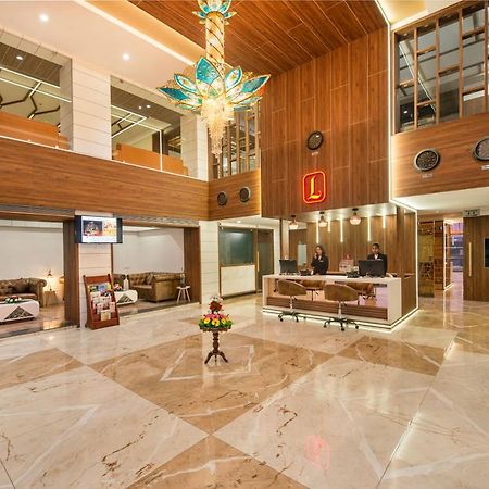 Lords Eco Inn Morbi Exterior foto