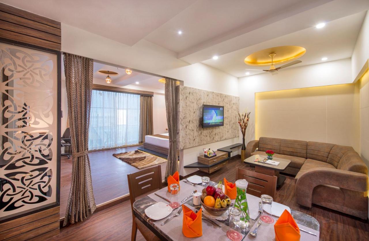 Lords Eco Inn Morbi Exterior foto