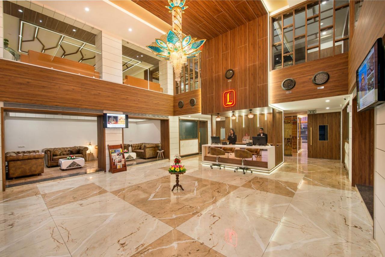 Lords Eco Inn Morbi Exterior foto